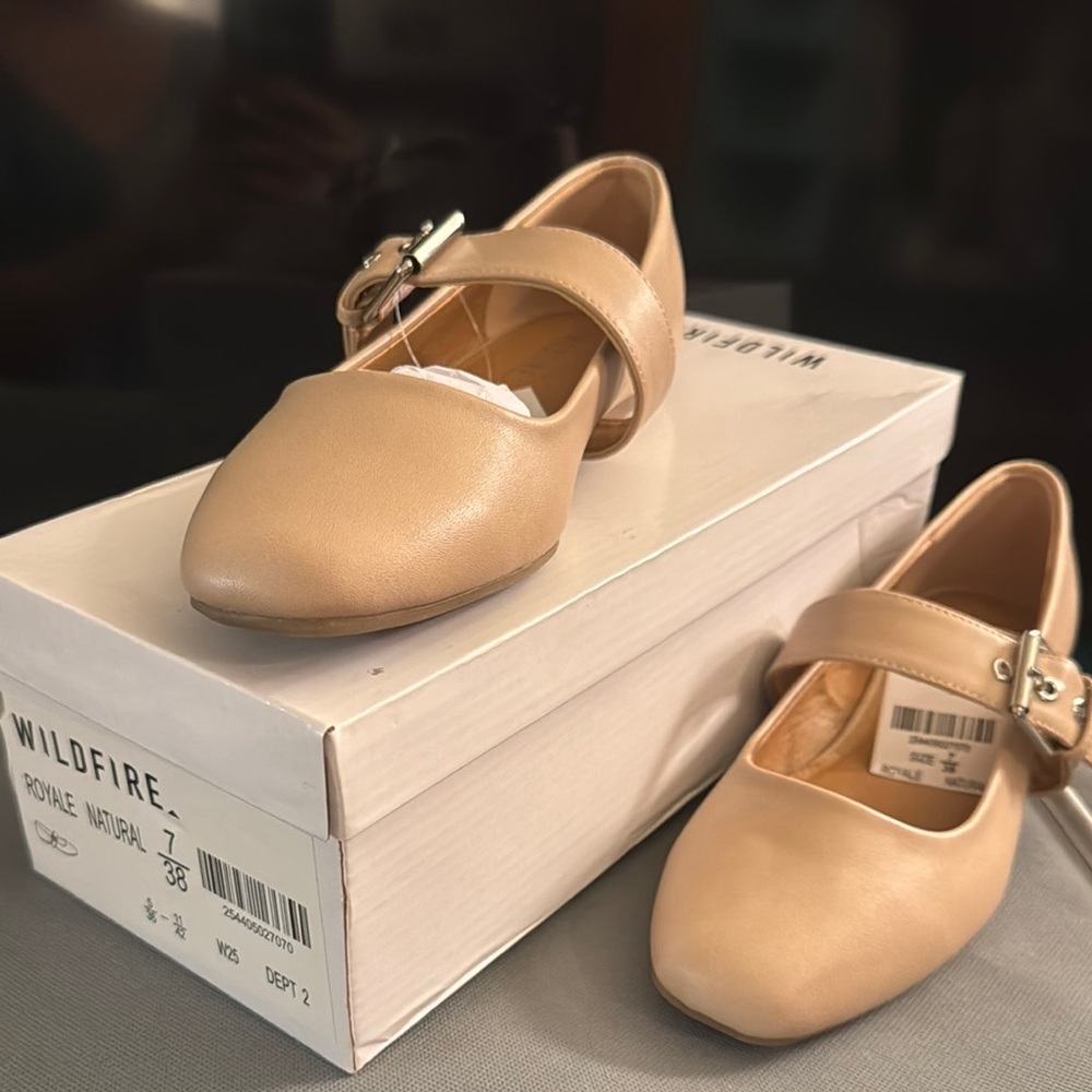 Tan Flats with Buckle Detail
